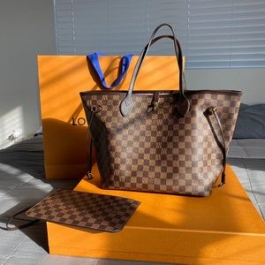 Louis Vuitton Neverfull Damier MM